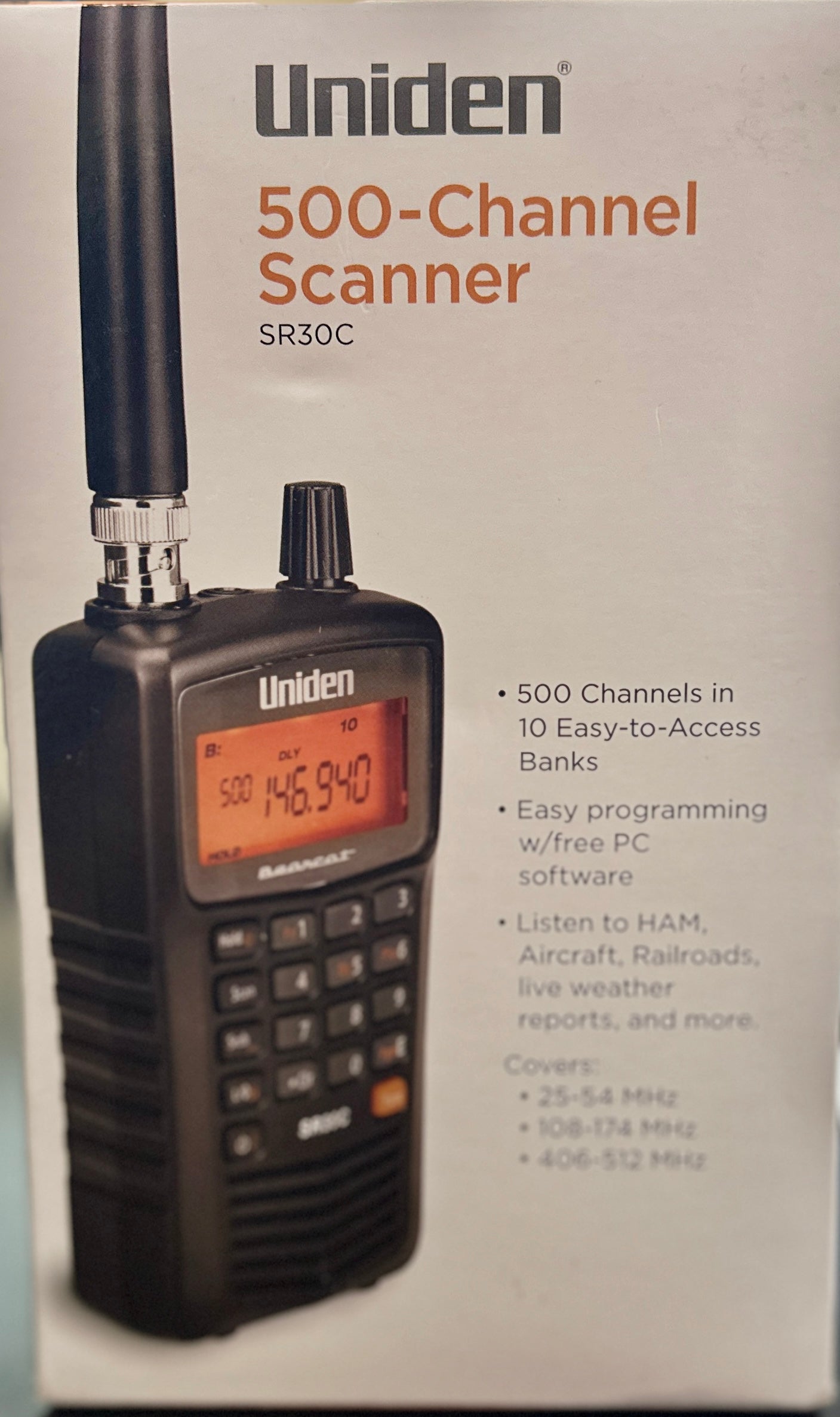 Uniden Bearcat SR30C Compact Handheld Scanner Radio (OPEN BOX)