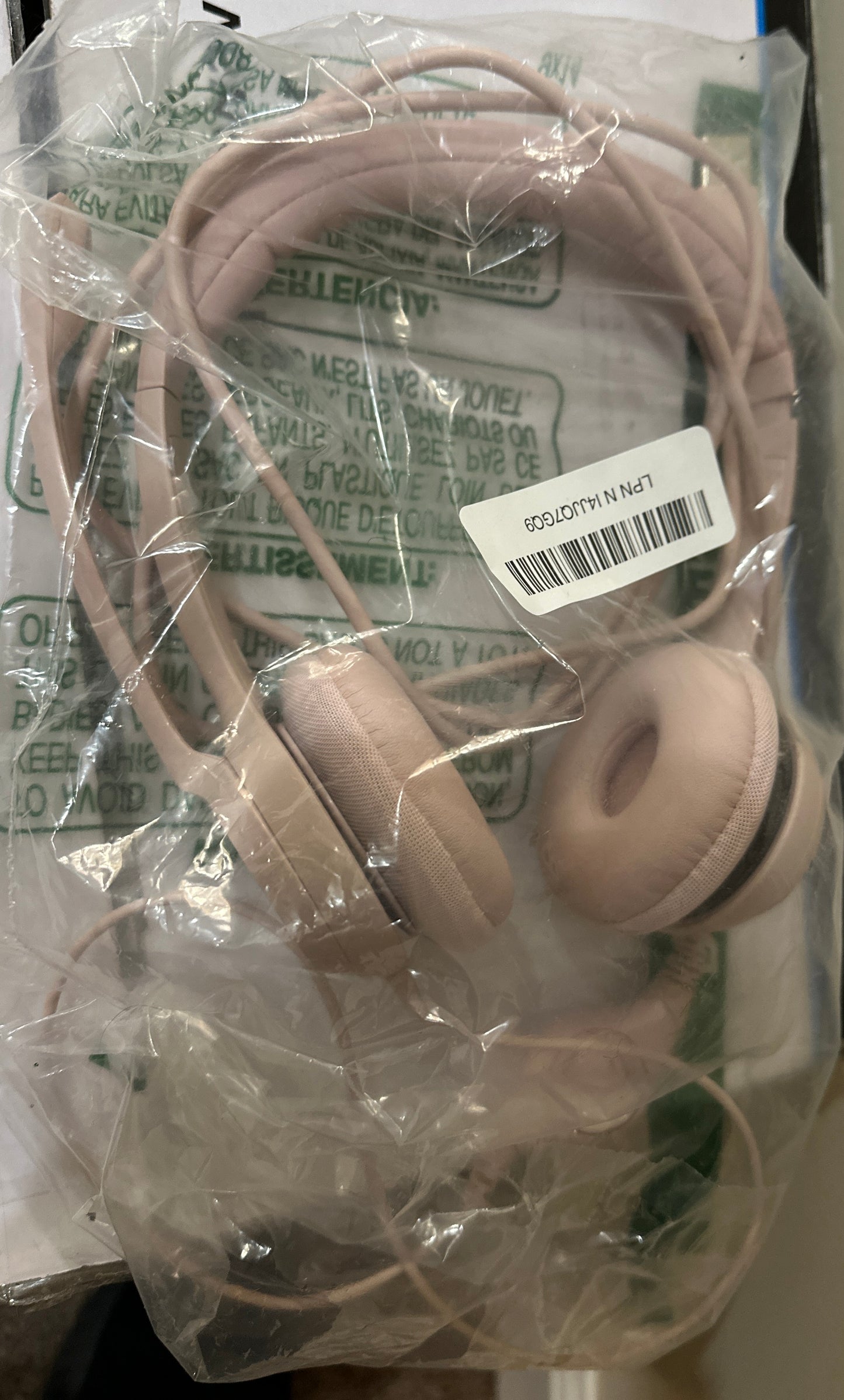 NEW Logitech H390 USB Wired Computer Headset Noise Canceling Microphone (OPEN BOX)