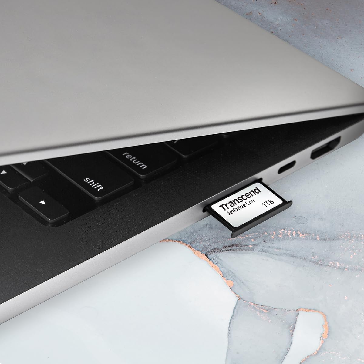 Transcend Jet Drive 128 GB Card (TS128GJDL330) OPEN BOX
