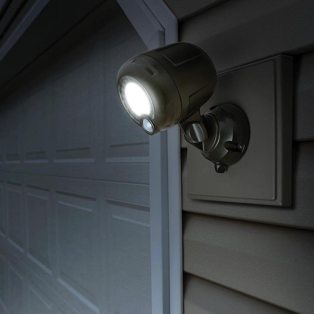 Beams MB360XT 200 Lumen  1-Pack LED Spotlight