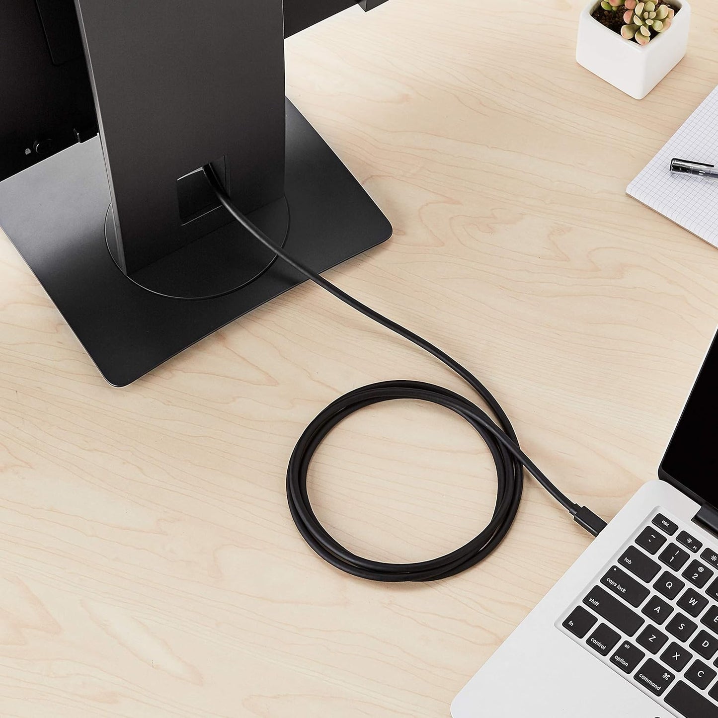 Amazon Basics Mini DisplayPort Male to HDMI Male Cable-1080p-Gold-Plated Connectors-6 Feet
