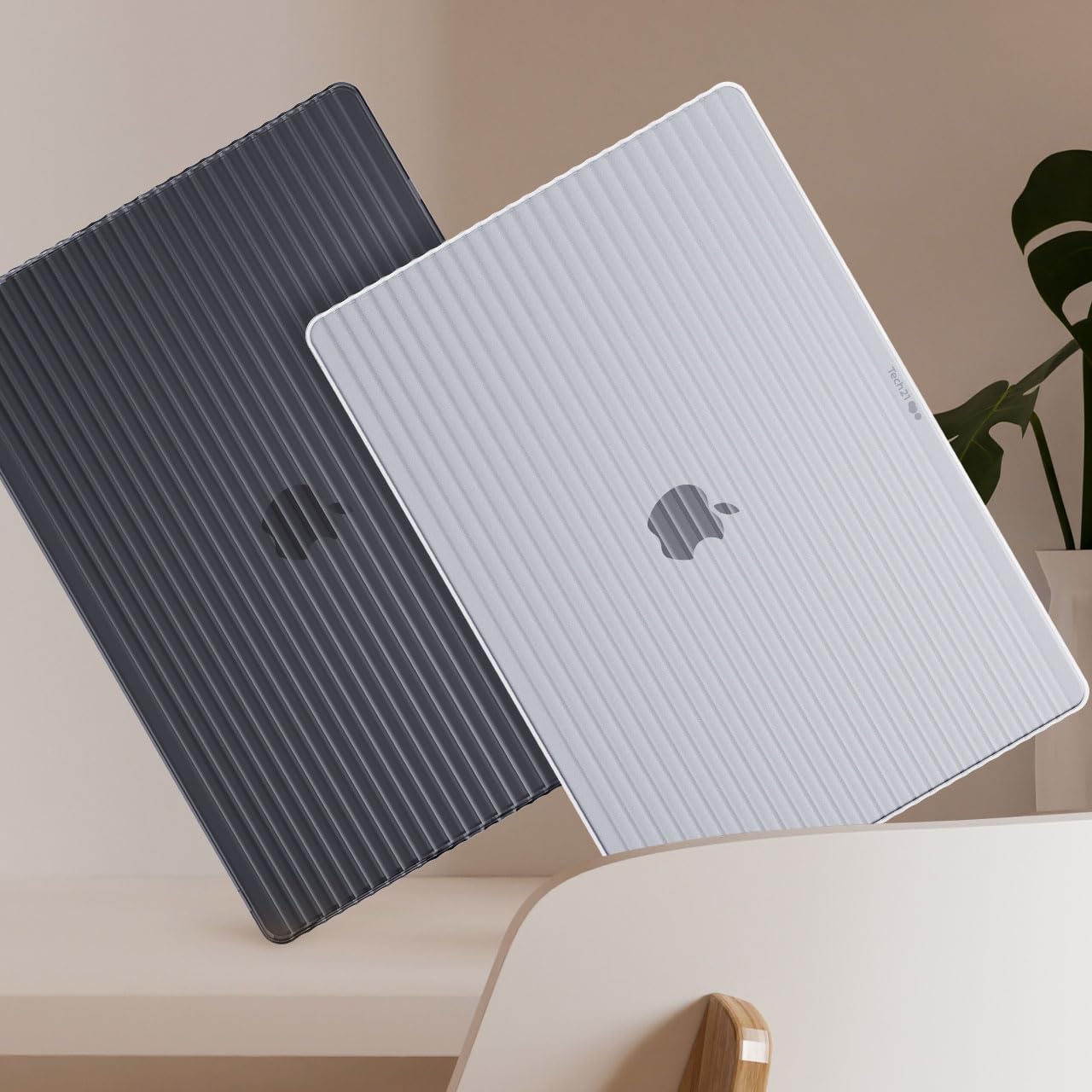 Tech21 Evo Wave case for MacBook Air 15" (2023) (OPEN BOX)