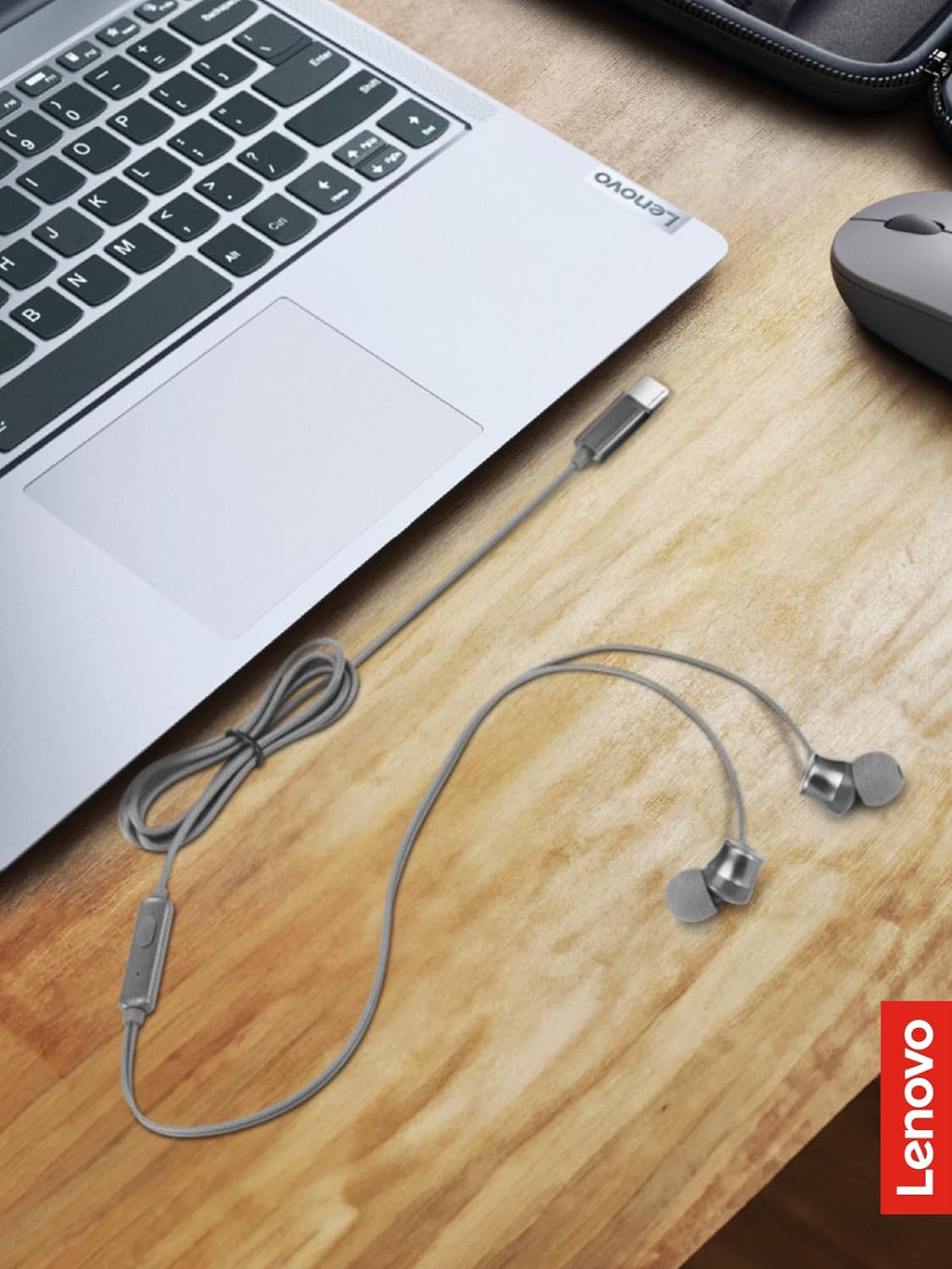 Lenovo 300 USB-C Wired In-Ear Headphone (OPEN BOX)
