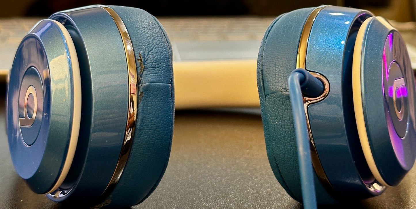 Beats Solo2 - Wired - On-Ear Headphone Luxe Edition - Blue