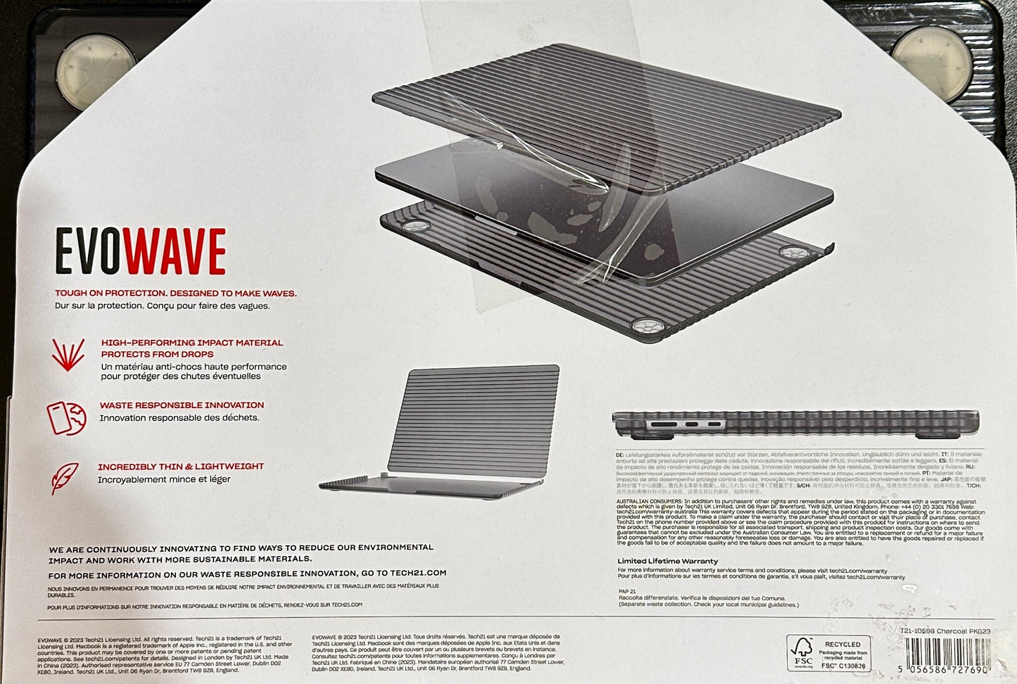 Tech21 Evo Wave case for MacBook Air 15" (2023) (OPEN BOX)